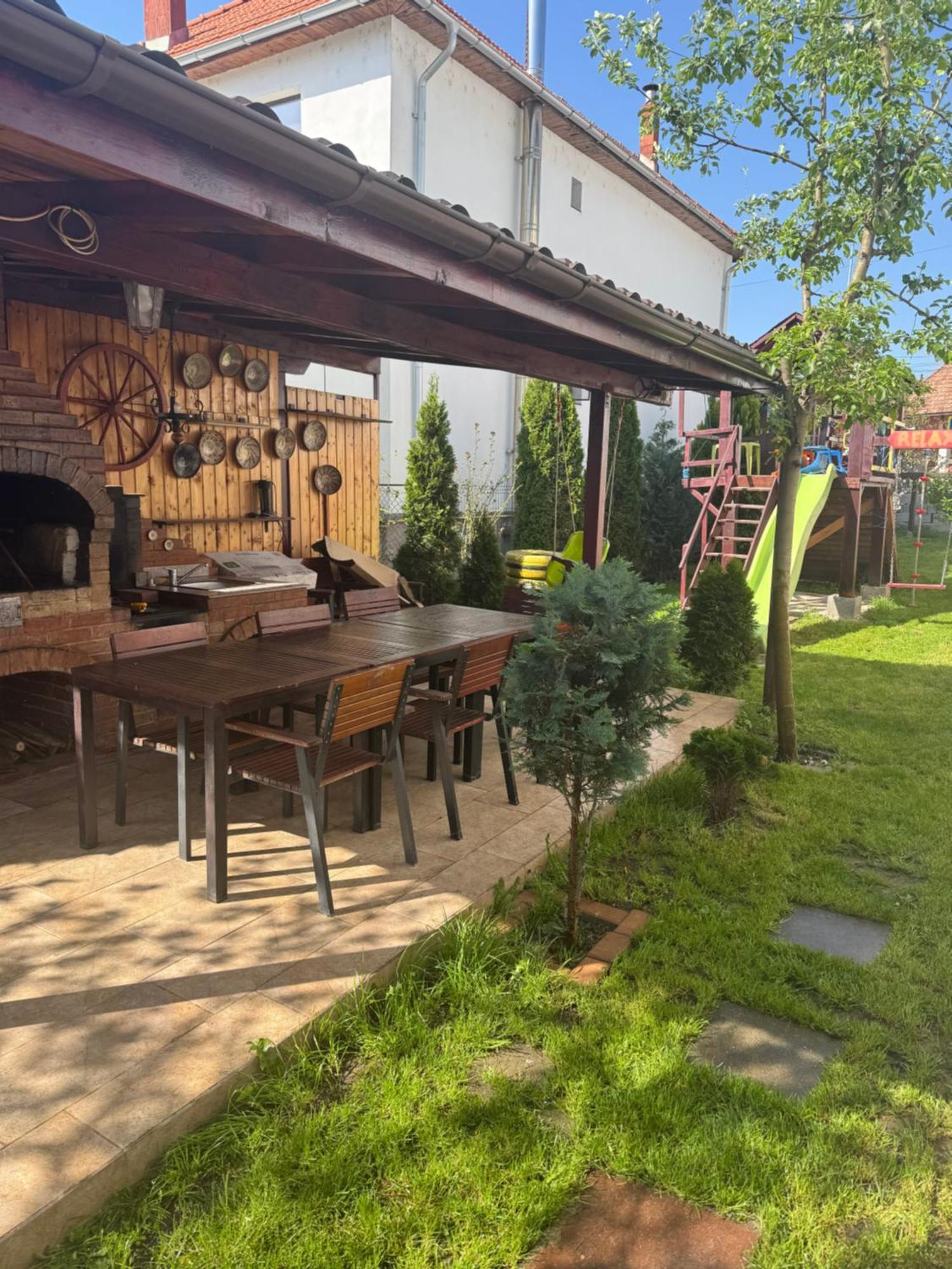 Pensiunea Casa Rica Călimăneşti المظهر الخارجي الصورة